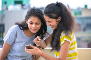 Building a Seamless E-Learning Experience: Essential Features for Your Mobile App