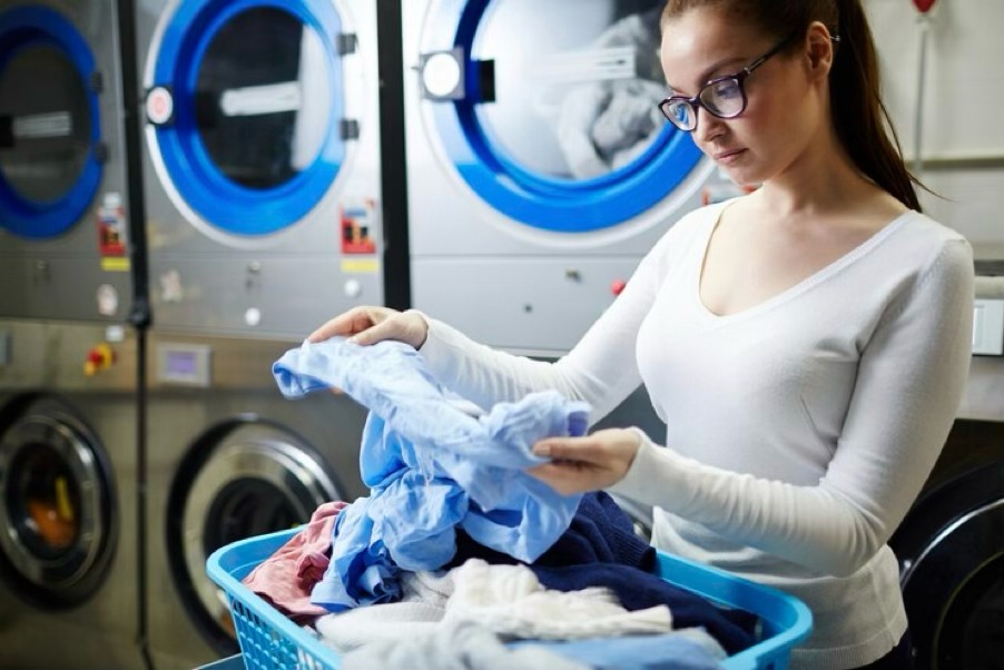 Reasons to Avail of Commercial Laundry Services