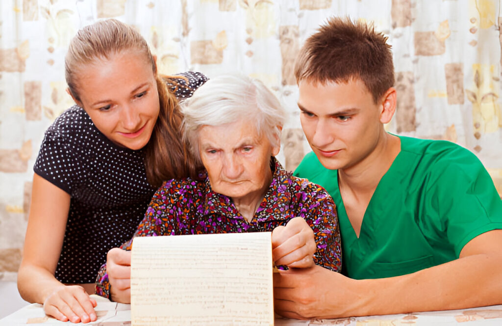 Caring for Aging Parents: How Private Duty Nurses Can Help