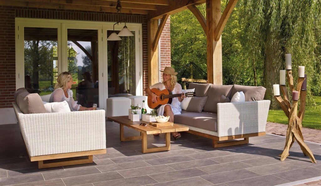 Outdoor Living Spaces
