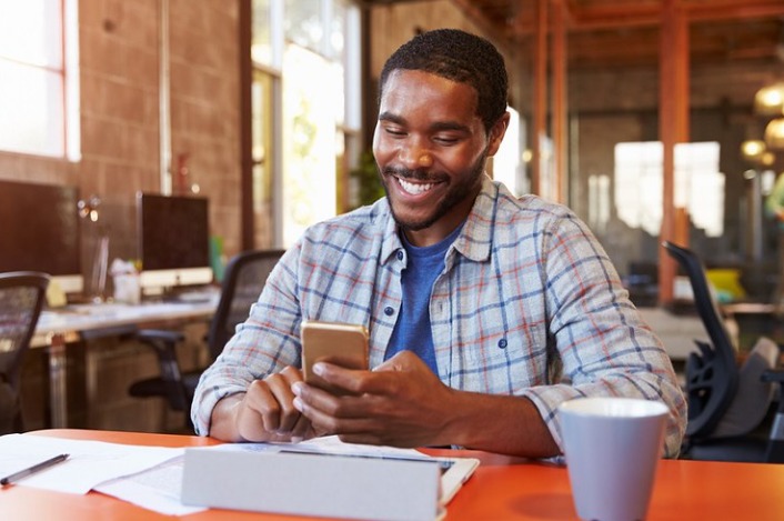 South Africans Turn to Side Hustles as Economic Pressures Mount