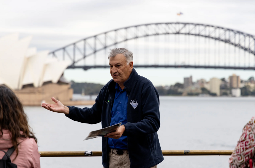 Iconic Sights in Comfort and Style