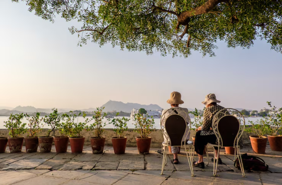 Many Retirees Are Putting Down Roots